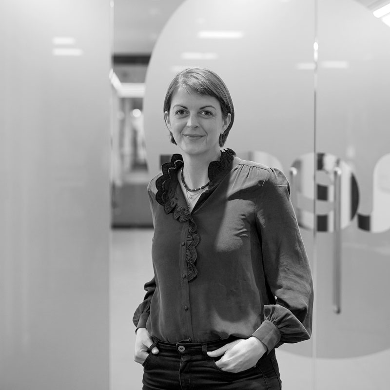 Jo Phillips